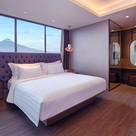 Grand Mercure Malang Ngoại thất bức ảnh